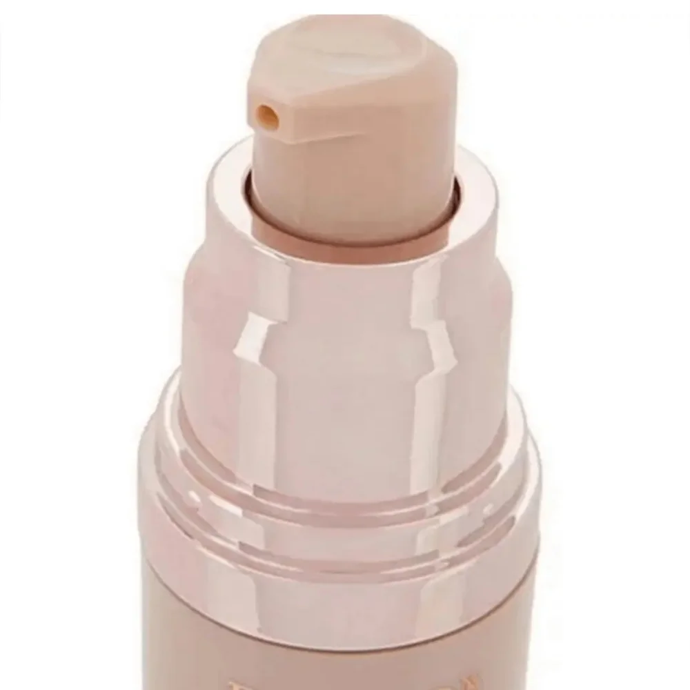 Doll 10 HydraLux Smoothing Foundation (2) - Picture 3 of 4